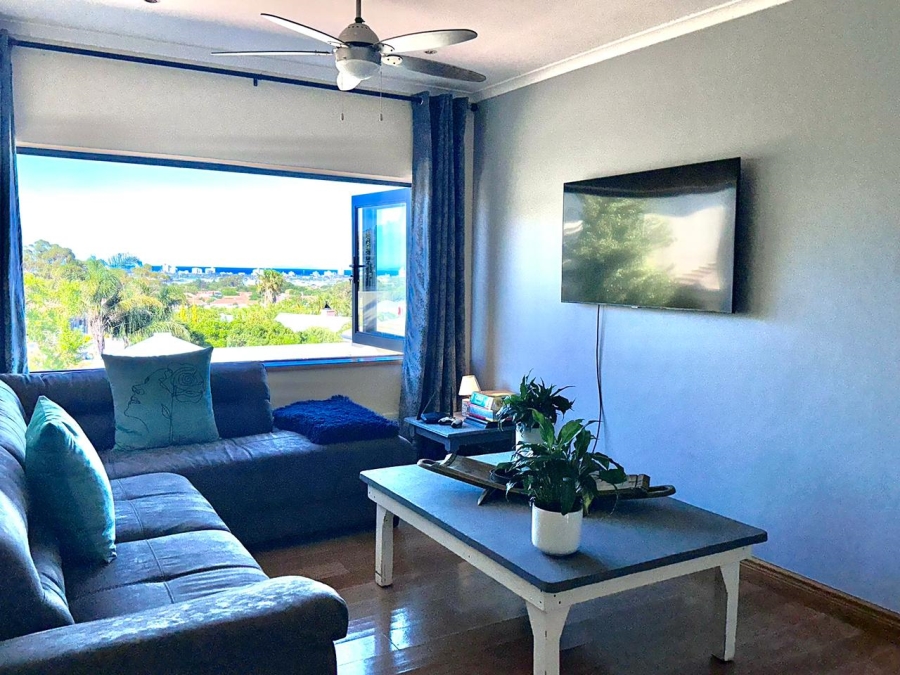 To Let 5 Bedroom Property for Rent in Rome Glen Western Cape